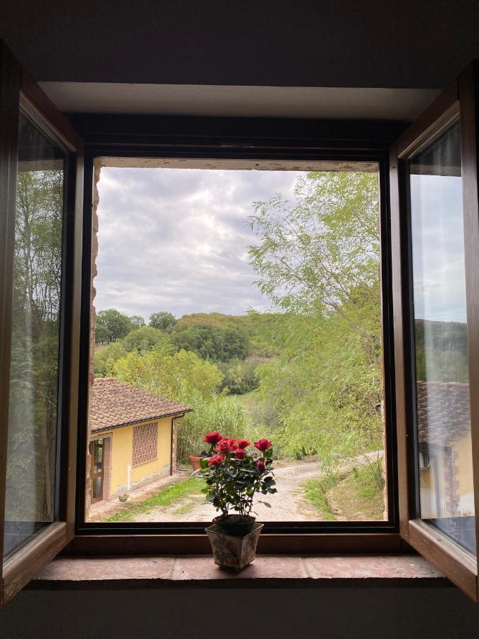 Masso Alle Rose Di Santarsiero Serena Montaione Bagian luar foto