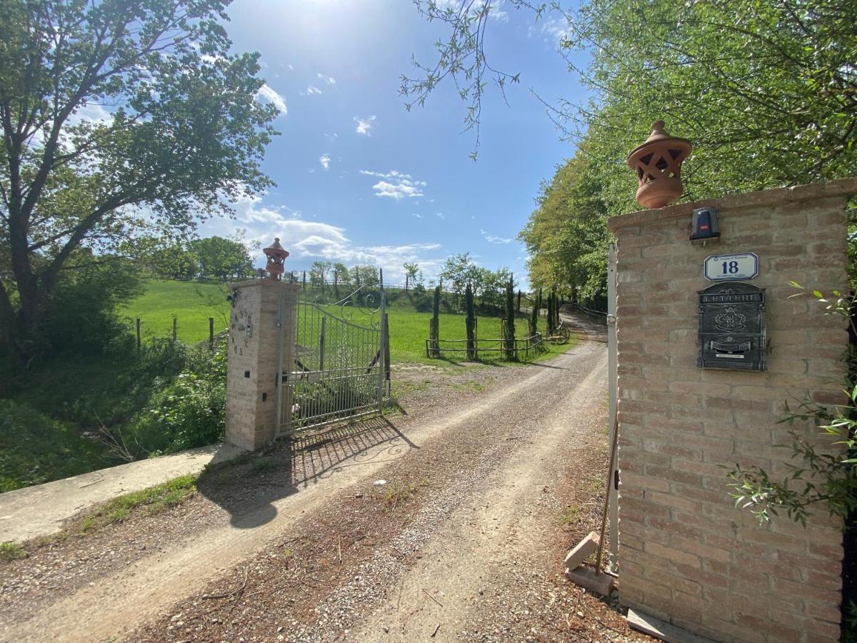 Masso Alle Rose Di Santarsiero Serena Montaione Bagian luar foto
